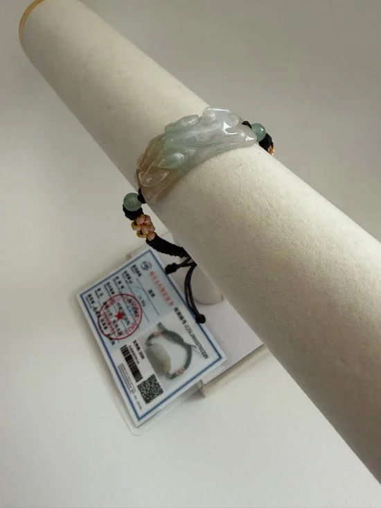 Adjustable Icy Light Green Jade Bracelet - Picture 10 of 11